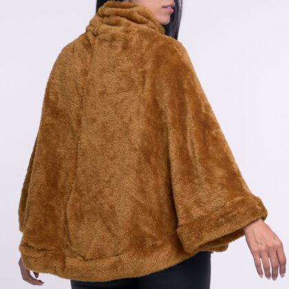 Poncho marr贸n
