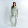 Conjunto pijama yeti calentadora