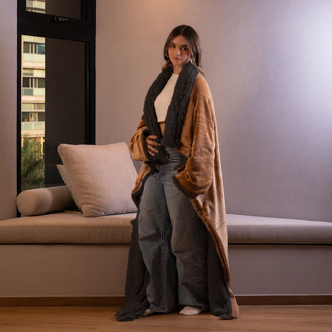 Cobija Yeti Arms Camel Con Gris Oscuro